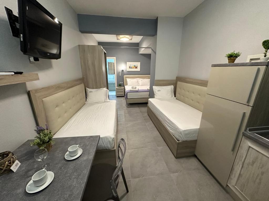 Avra Comfort Rooms Nea Poteidaia Esterno foto