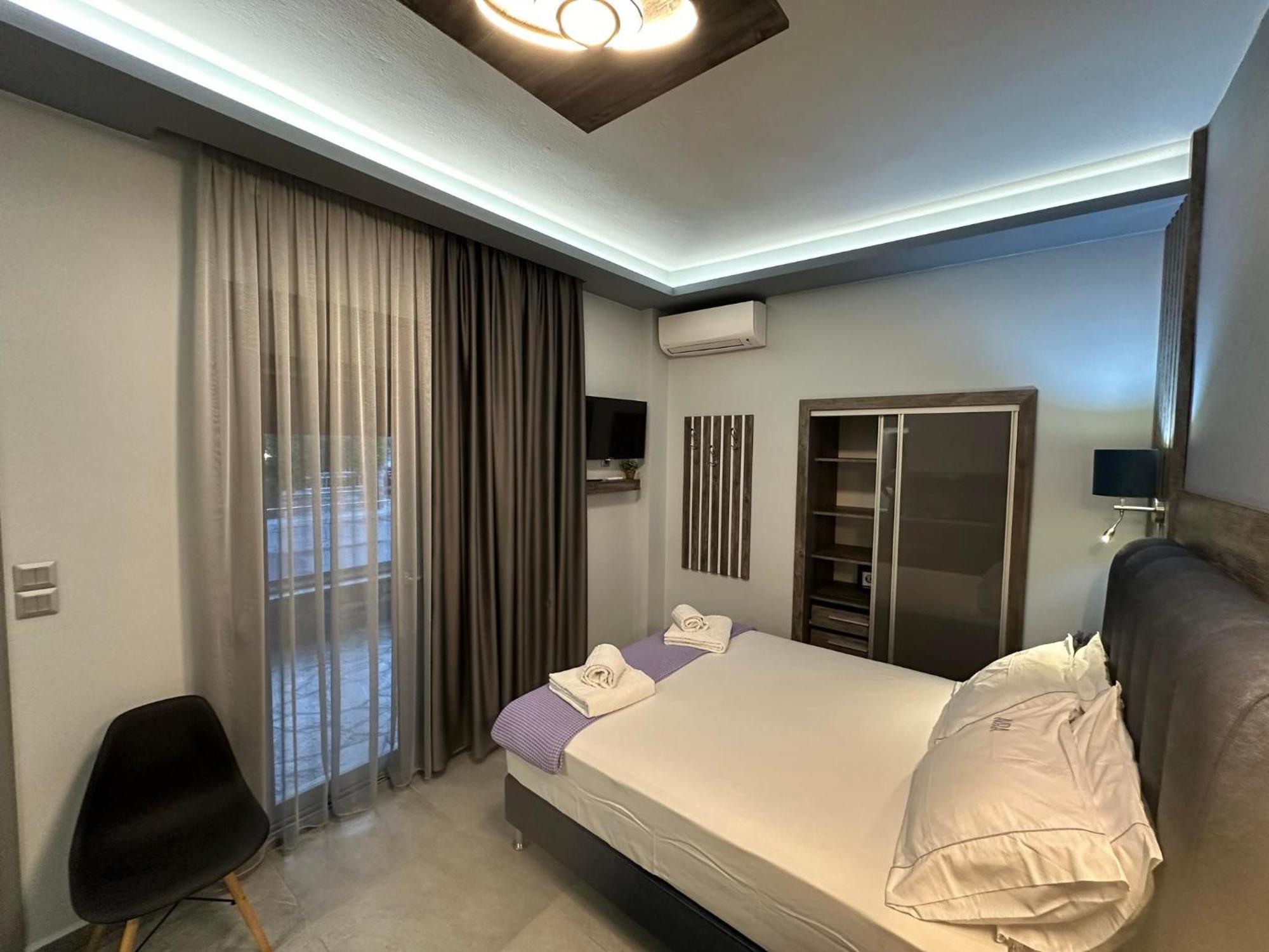Avra Comfort Rooms Nea Poteidaia Esterno foto