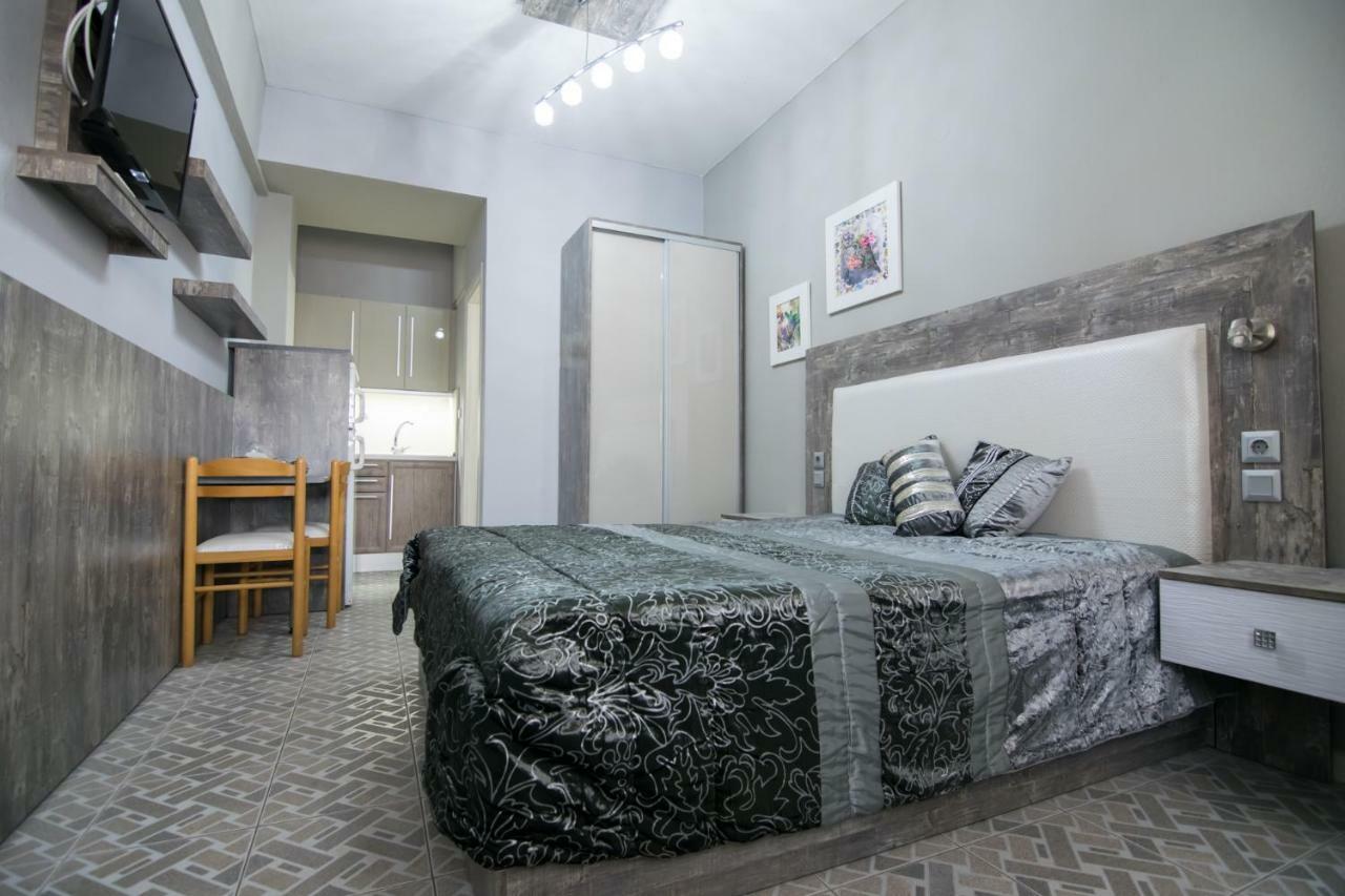 Avra Comfort Rooms Nea Poteidaia Esterno foto